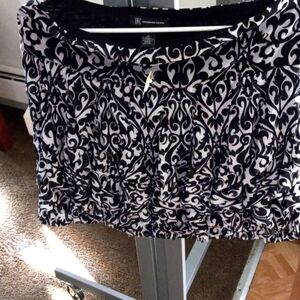 Short shirts women. Nice